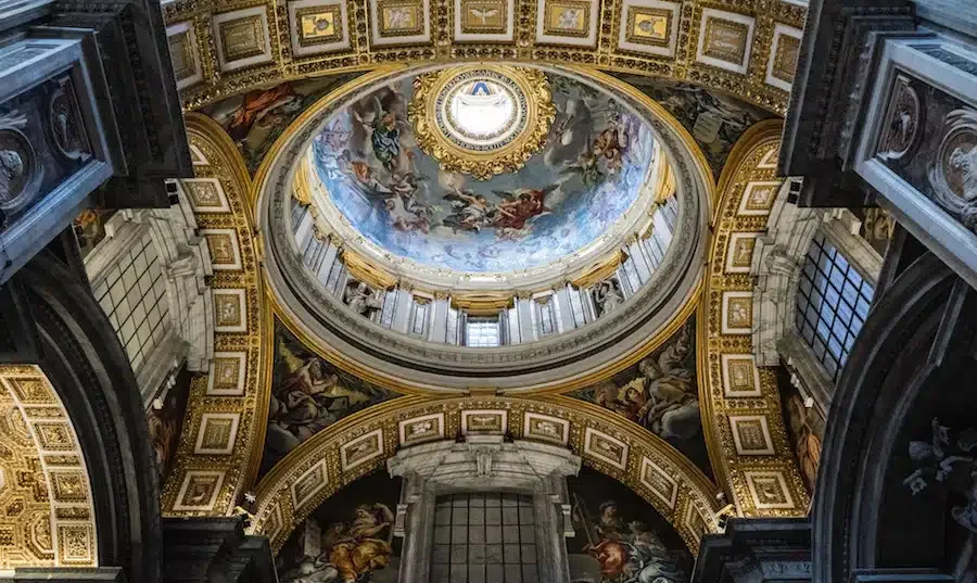 Jour 2 – Trésors du Vatican et Panoramas de la Ville Éternelle